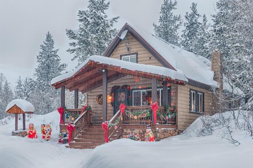 Grandma's Cabin - image 3