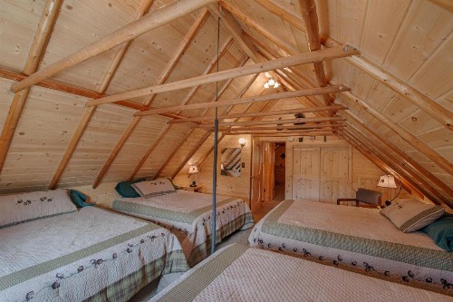 Grandma's Cabin - image 32
