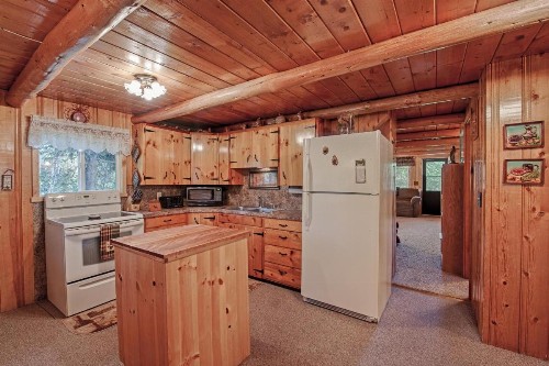 Grandma's Cabin - image 35