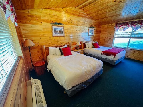 Angler's Lodge - image 24