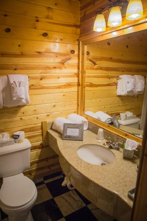 Angler's Lodge - image 26