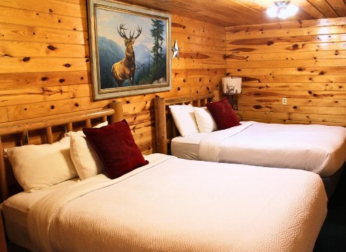 Angler's Lodge - image 42