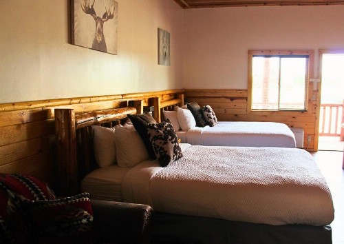 River Lodge - image 10