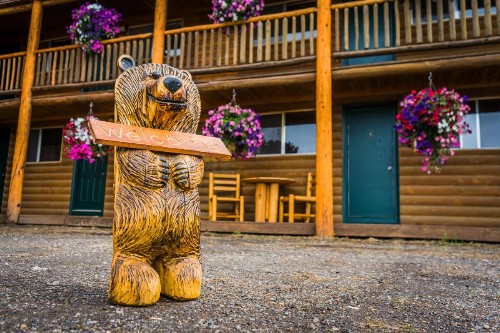 River Lodge - image 3