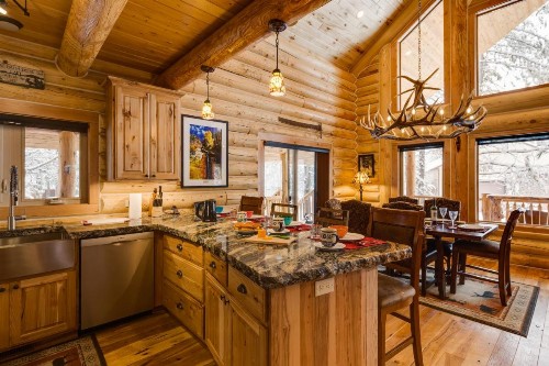 Lumberjack Lodge by KABINO - image 10