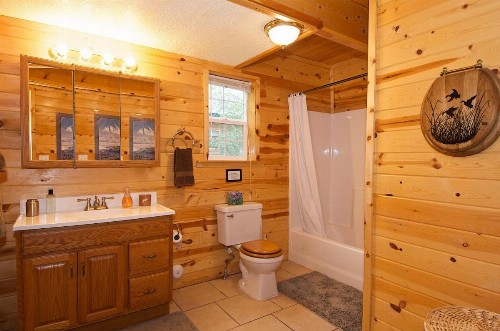Trappers Chalet by KABINO - image 19