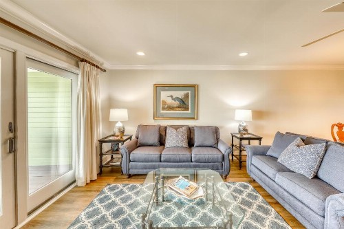 Mariner's Walk Condos - image 8