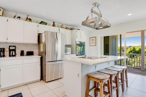 Beachside Drive 14 - image 10