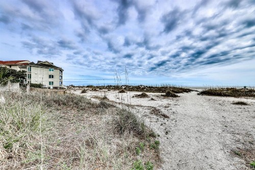 Port O'Call C-201 - image 11