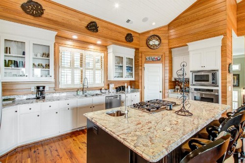 Palm Boulevard 2803 - image 12