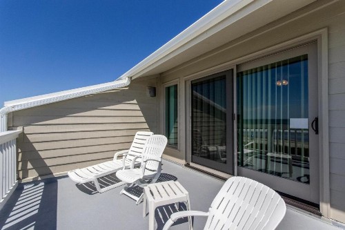 Beach Club 29 - image 7