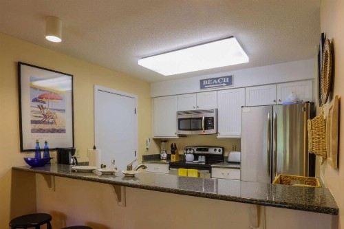 Flip Flop Inn - image 13