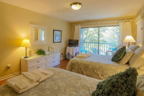 Flip Flop Inn - image 2
