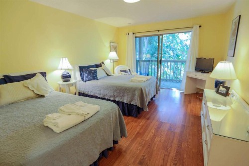 Flip Flop Inn - image 5