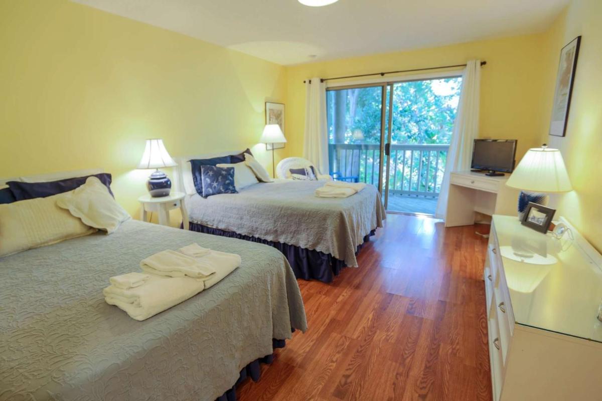 Flip Flop Inn - image 5