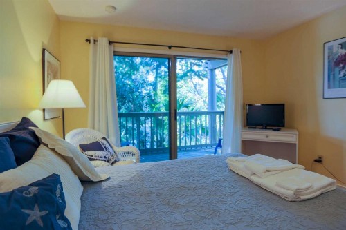 Flip Flop Inn - image 8