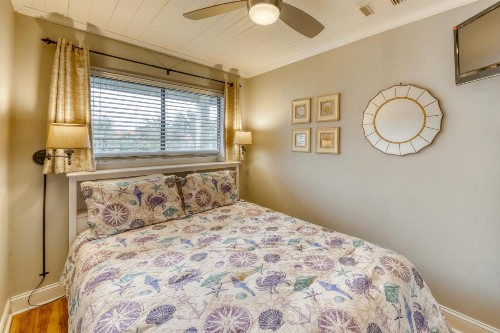 Sea Cabin 137-C - image 8