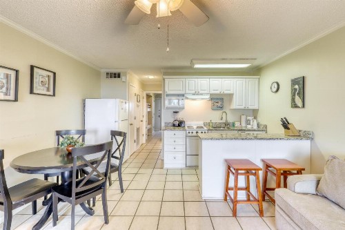 Sea Cabin 321-B - image 12