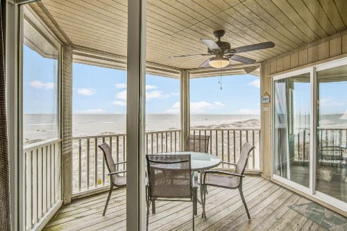 Port O'Call B-301 - image 11