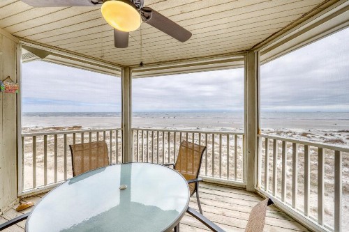 Port O'Call B-301 - image 7