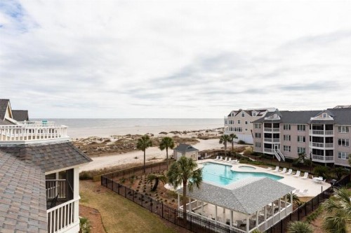 Vacation Rentals at Wild Dunes Resort - image 9