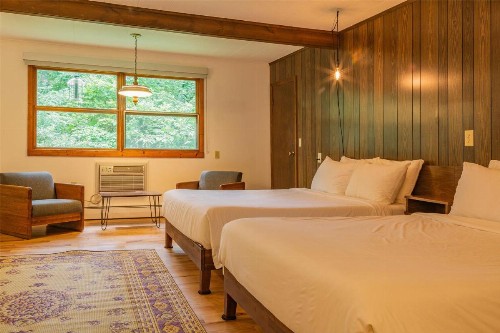 The Grayhaven Motel - image 43