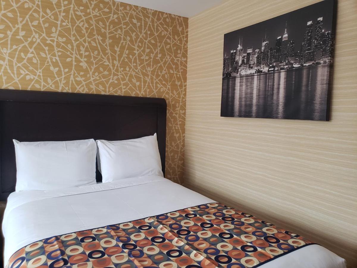 Elmhurst Hotel - image 4
