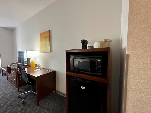 Comfort Suites Jackson - Cape Girardeau - image 44