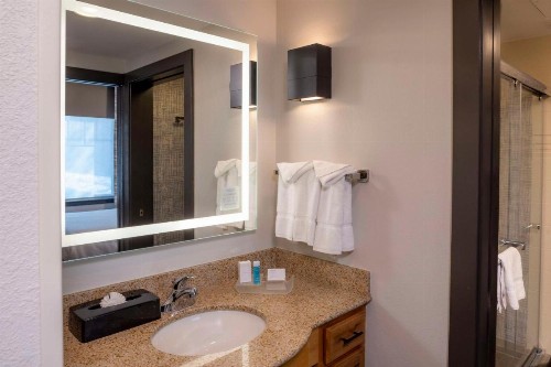 Homewood Suites by Hilton Jackson - image 41