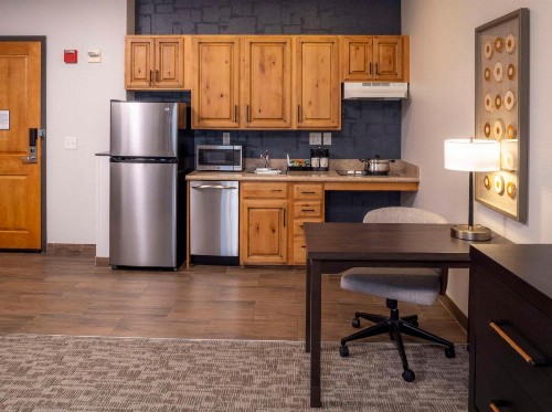 Homewood Suites by Hilton Jackson - image 44