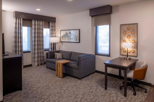 Homewood Suites by Hilton Jackson - image 7