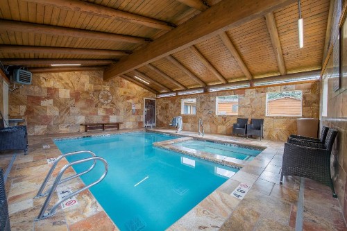 Cowboy Village Resort - image 33