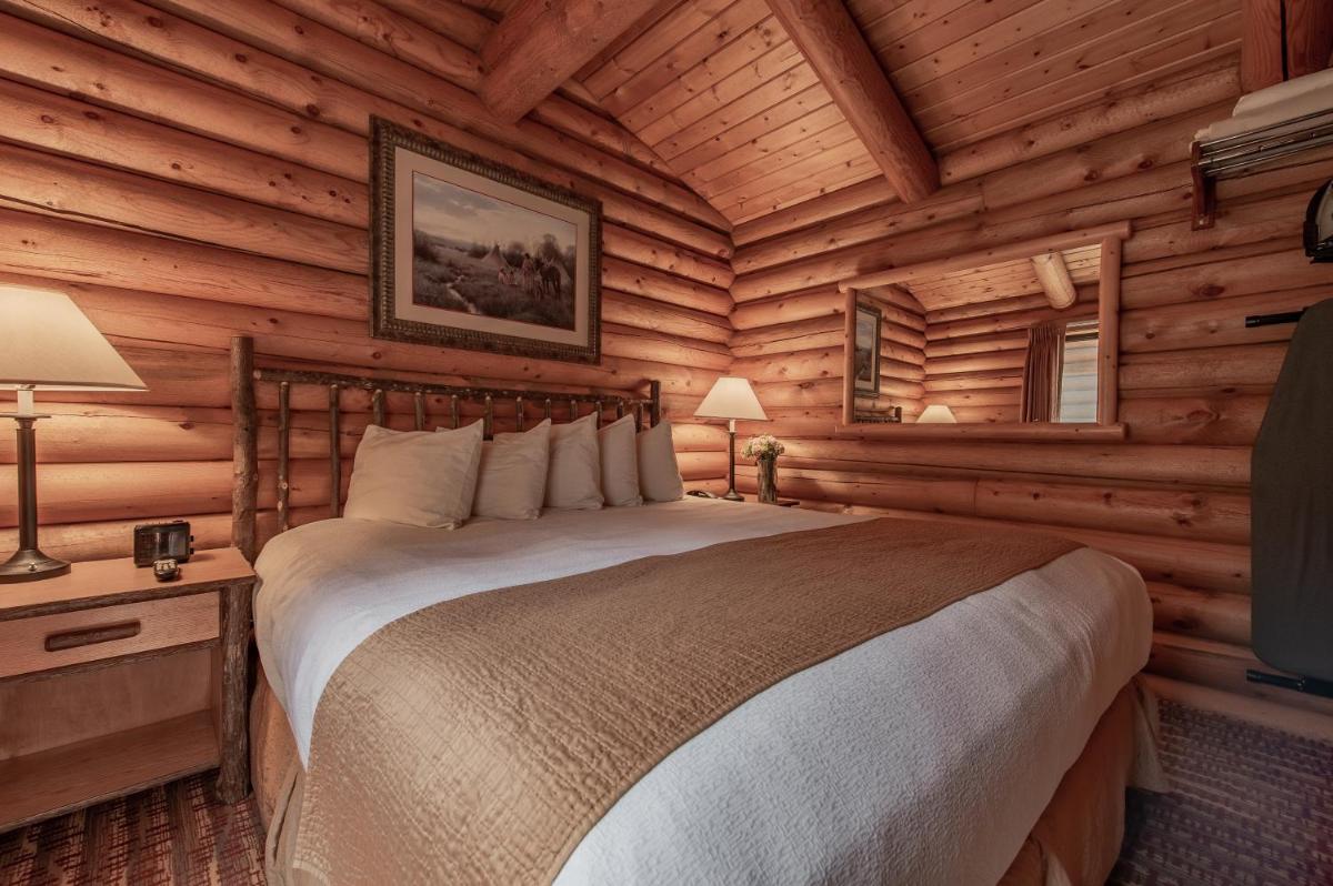 Cowboy Village Resort - image 6