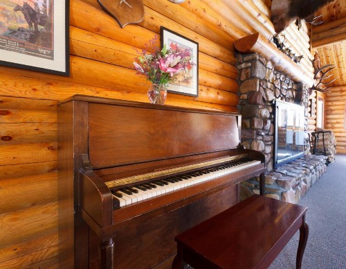 Cowboy Village Resort - image 8