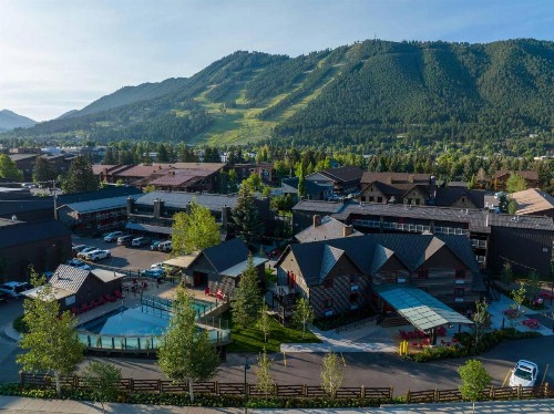 Mountain Modern