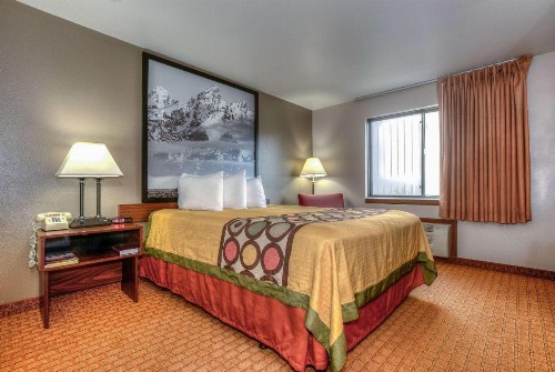 Super 8 by Wyndham Jackson Hole - image 21