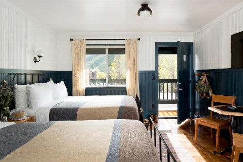 Anvil Hotel - image 4