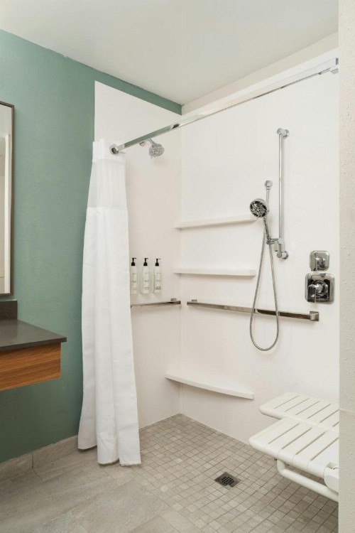 Fairfield Inn and Suites Jacksonville Beach - image 22