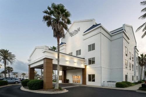 Fairfield Inn and Suites Jacksonville Beach - image 25