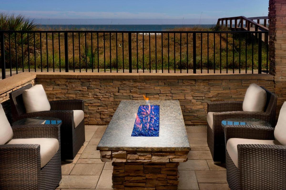Four Points by Sheraton Jacksonville Beachfront - image 4
