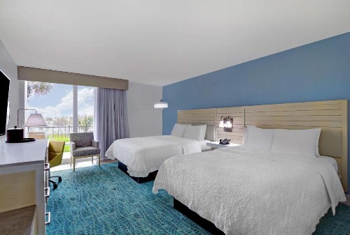Hampton Inn Oceanfront Jacksonville Beach - image 14