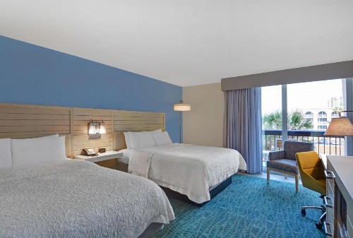 Hampton Inn Oceanfront Jacksonville Beach - image 6