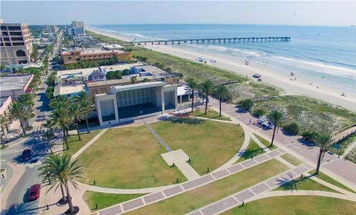 Beachcomber 301 2 Bedrooms Near Mayo Clinic Sleeps 4 Pool - image 8