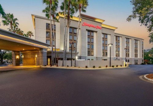 Hampton Inn Jacksonville - I-95 Central - image 4