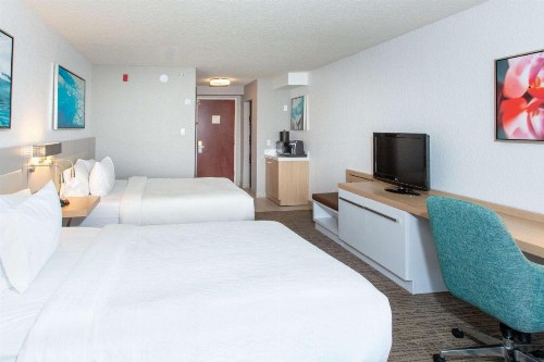 Hilton Garden Inn Jacksonville Airport - image 11