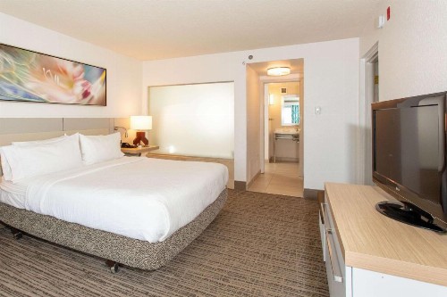Hilton Garden Inn Jacksonville Airport - image 15