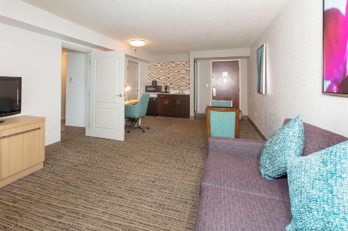 Hilton Garden Inn Jacksonville Airport - image 25