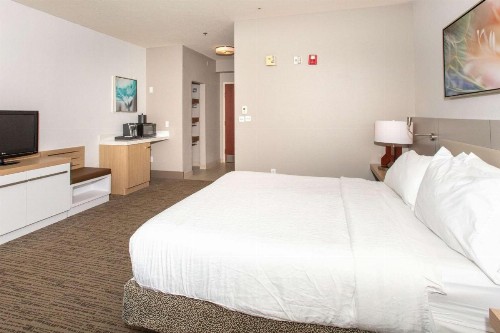 Hilton Garden Inn Jacksonville Airport - image 27