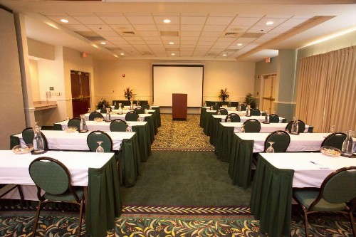 Hilton Garden Inn Jacksonville Airport - image 42