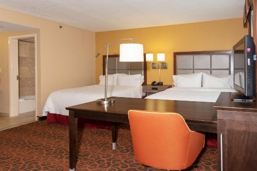 Hampton Inn & Suites Jacksonville-Airport - image 22